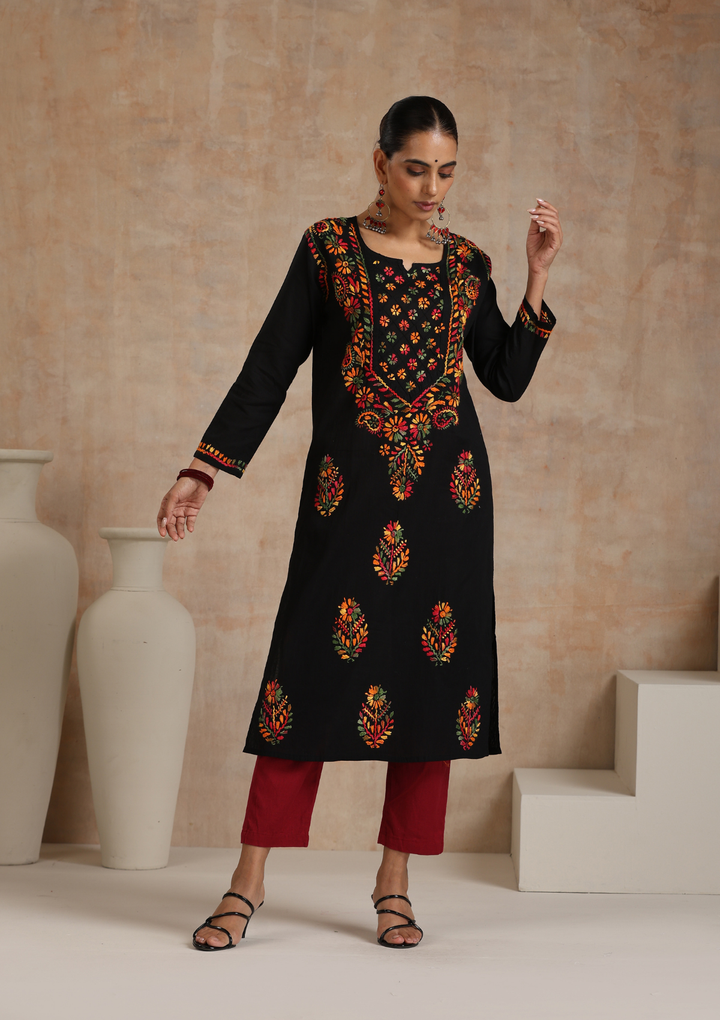 Chikankari Kurti Online - Hand Embroidered Chikankari Kurtas for Women ...