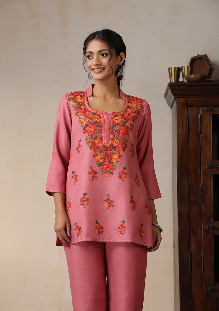 Chikankari Kurti Online - Hand Embroidered Chikankari Kurtas for Women ...