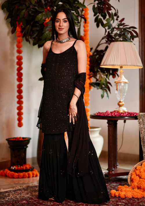 HOC Dia Chikankari Georgette Straight Kurta Set